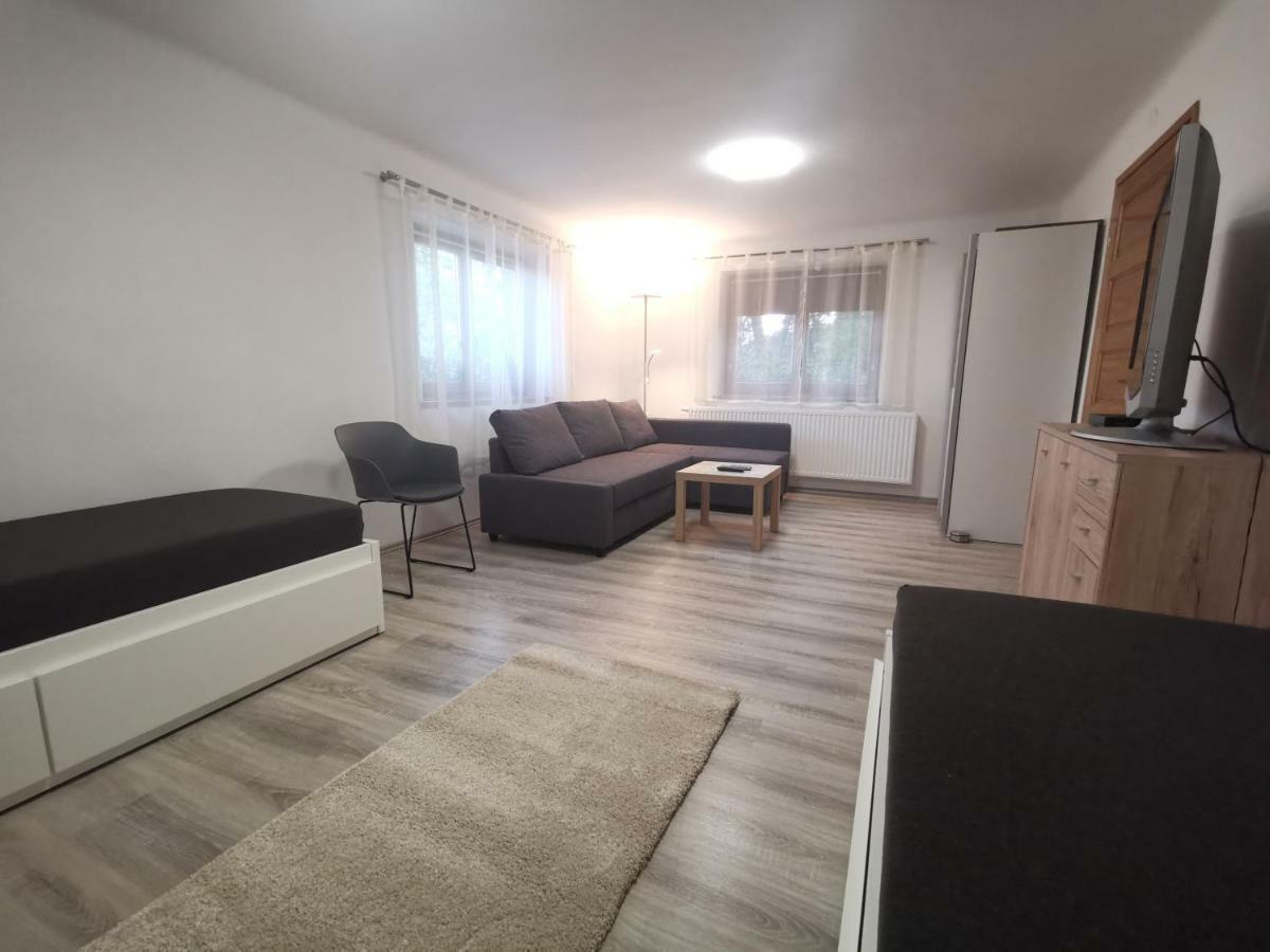 Szent Erzsebet Apartmanhaz Kecskemét Exterior photo